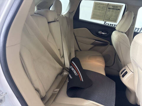 2020 Jeep Cherokee Latitude