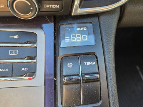 2012 Porsche Panamera