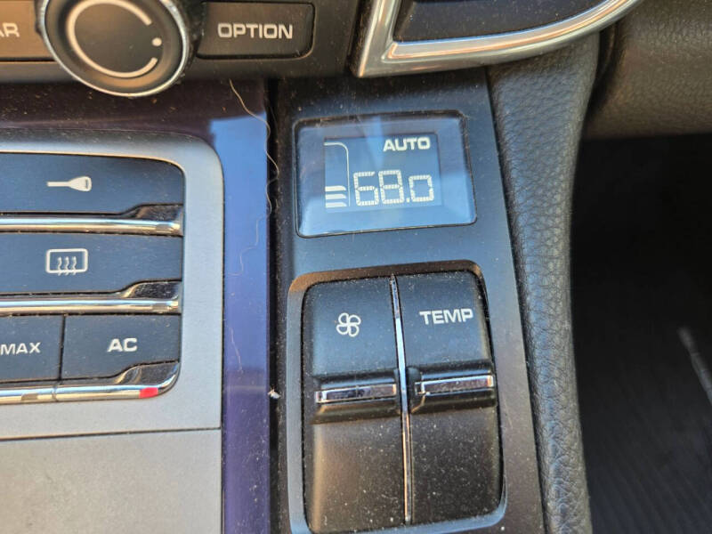 2012 Porsche Panamera