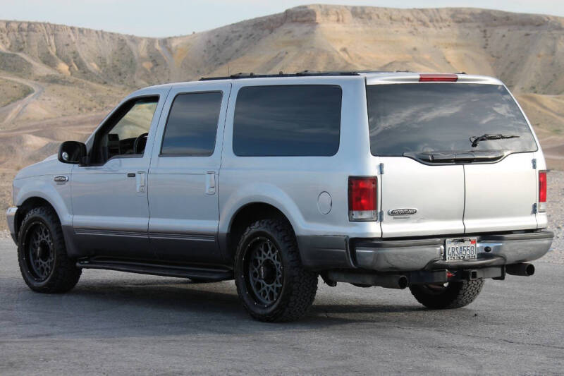 2001 Ford Excursion XLT