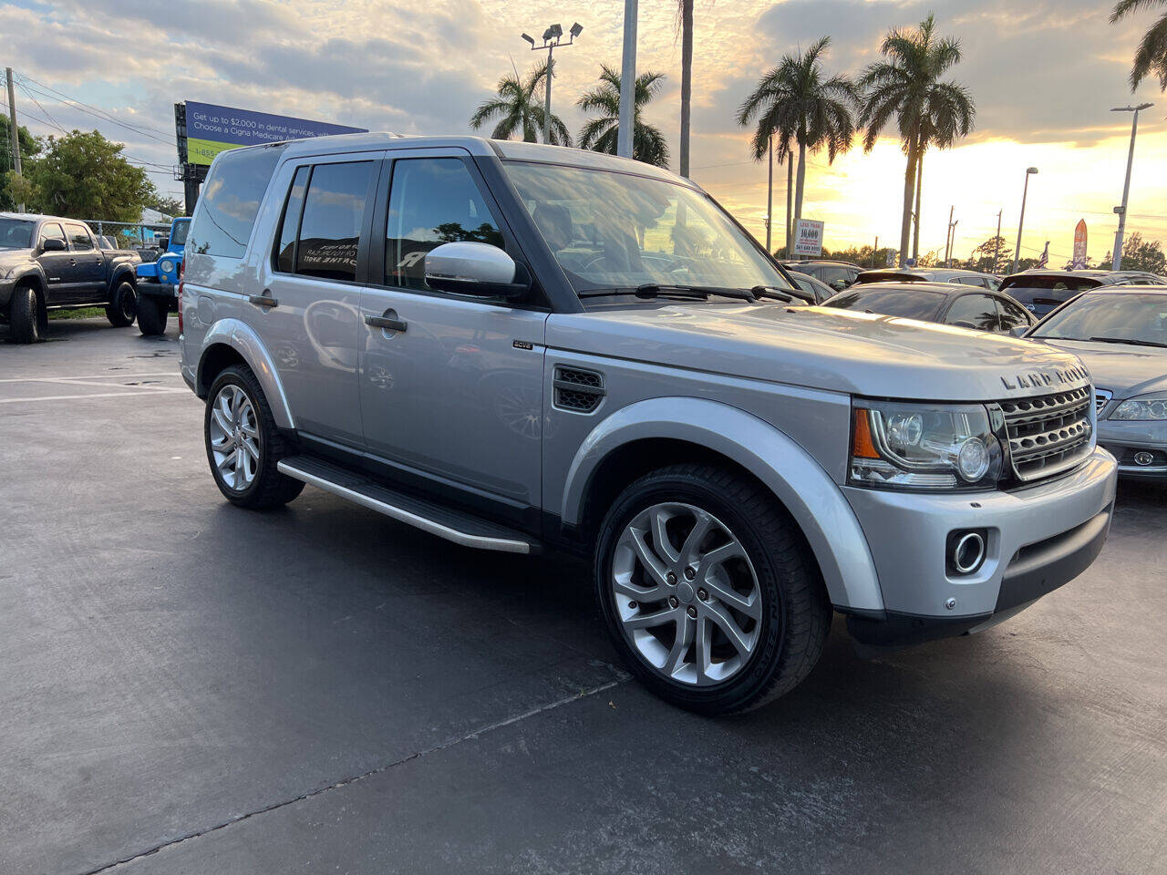 2016 Land Rover LR4  - $20,900