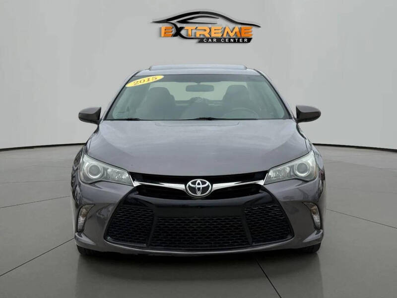 2015 Toyota Camry SE