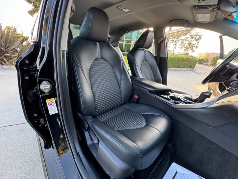 2019 Toyota Camry for sale at Got Cars in Downey, CA