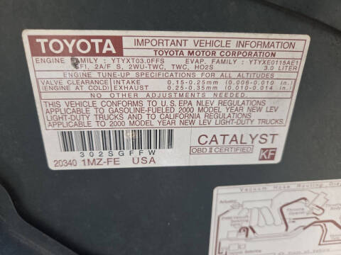 2000 Toyota Sienna LE