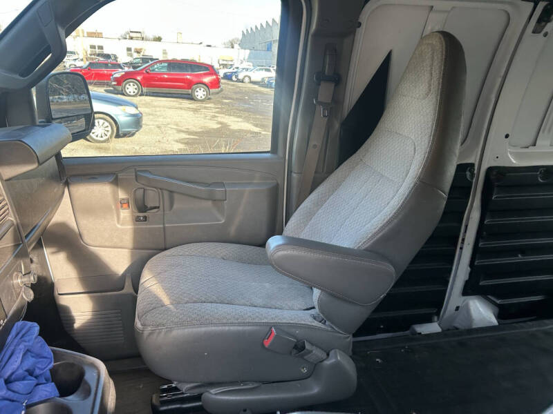 2018 Chevrolet Express 2500