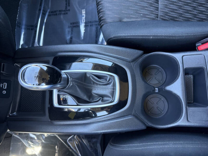 2018 Nissan Rogue S