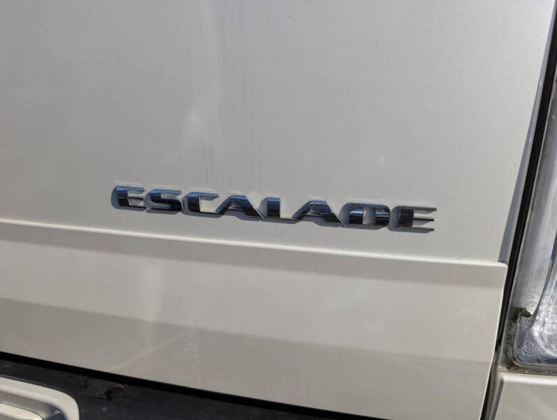 2003 Cadillac Escalade