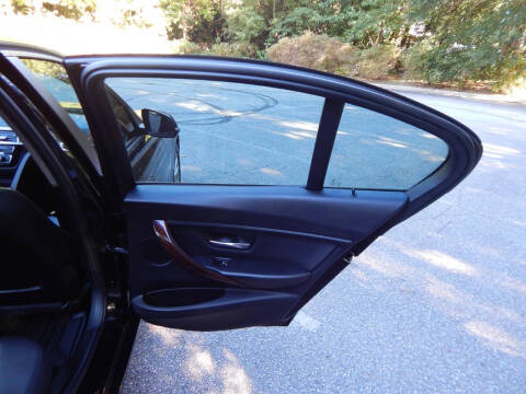 2018 BMW 3 Series 320i