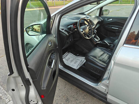 2017 Ford C-MAX Energi Titanium