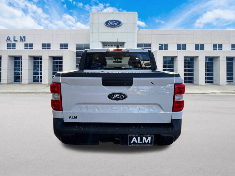 2025 Ford Maverick XL