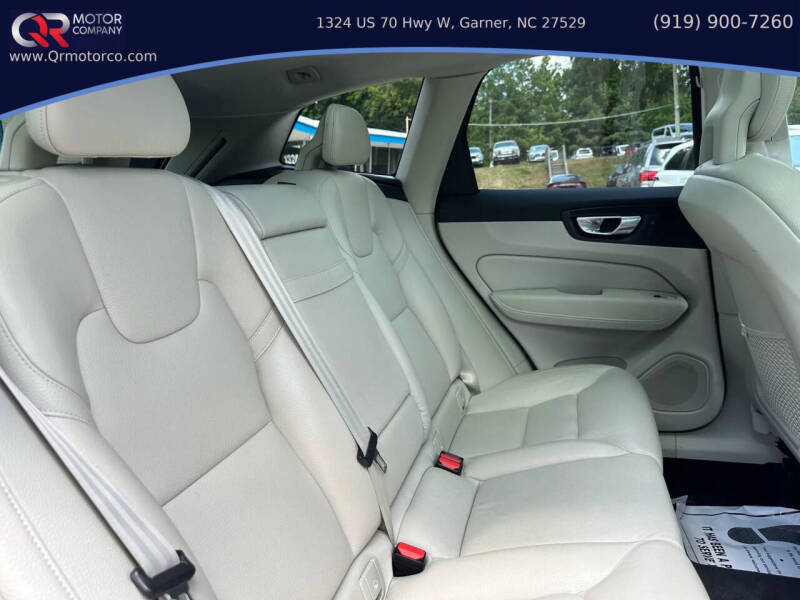 2018 Volvo XC60 T5 Momentum