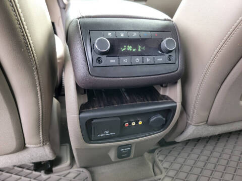 2016 GMC Acadia Denali