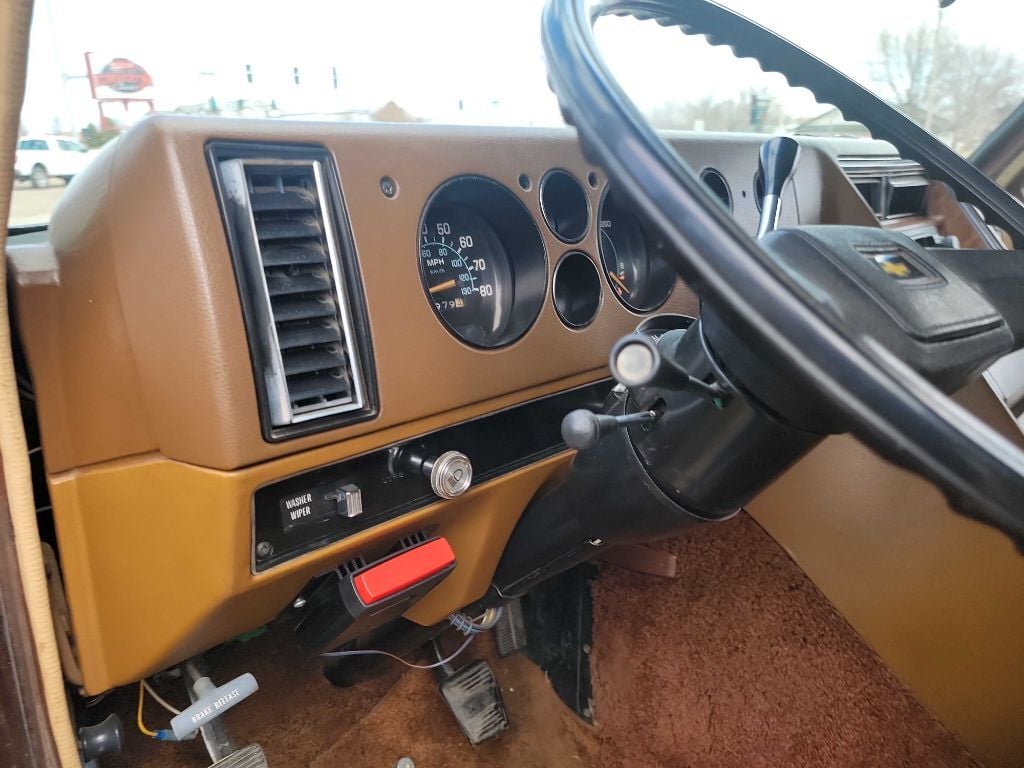 1978 Chevrolet BEAUVILLE 43