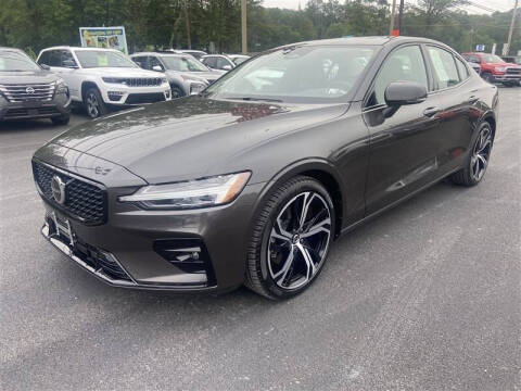 2025 Volvo S60 B5 Core