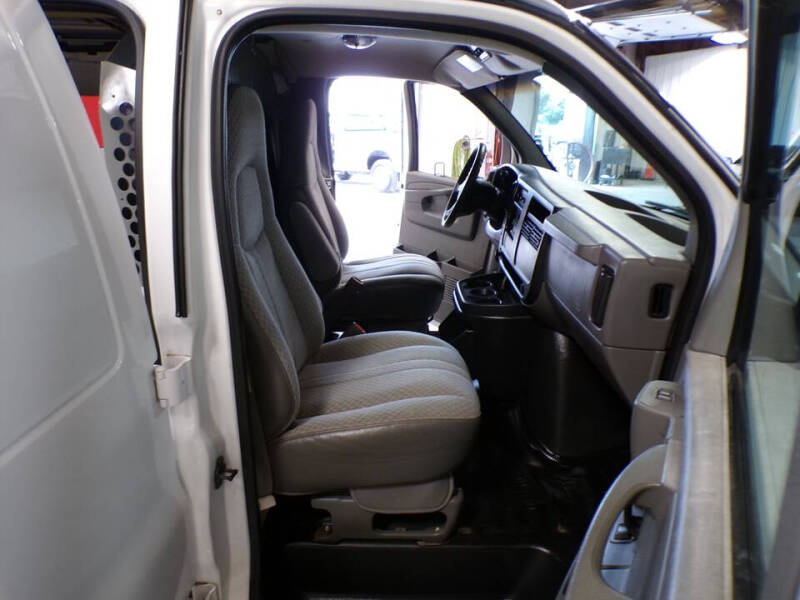 2003 Chevrolet Express 2500