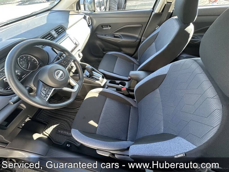 2025 Nissan Versa SV