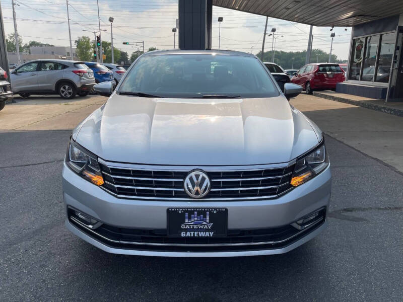 2016 Volkswagen Passat 1.8T SE