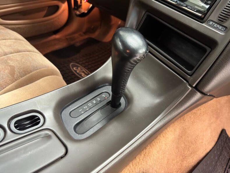 1996 Ford Thunderbird LX