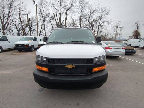2025 Chevrolet Express 2500