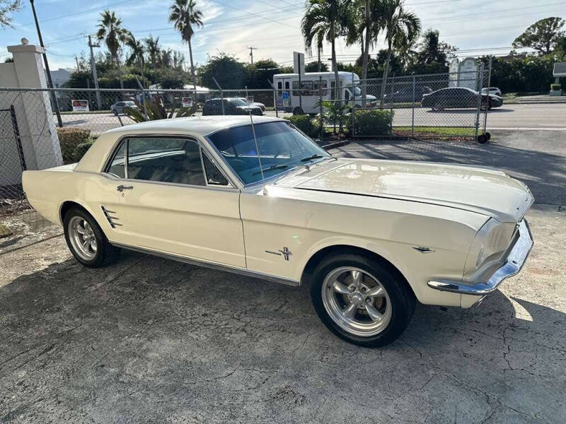 1966 Ford Mustang