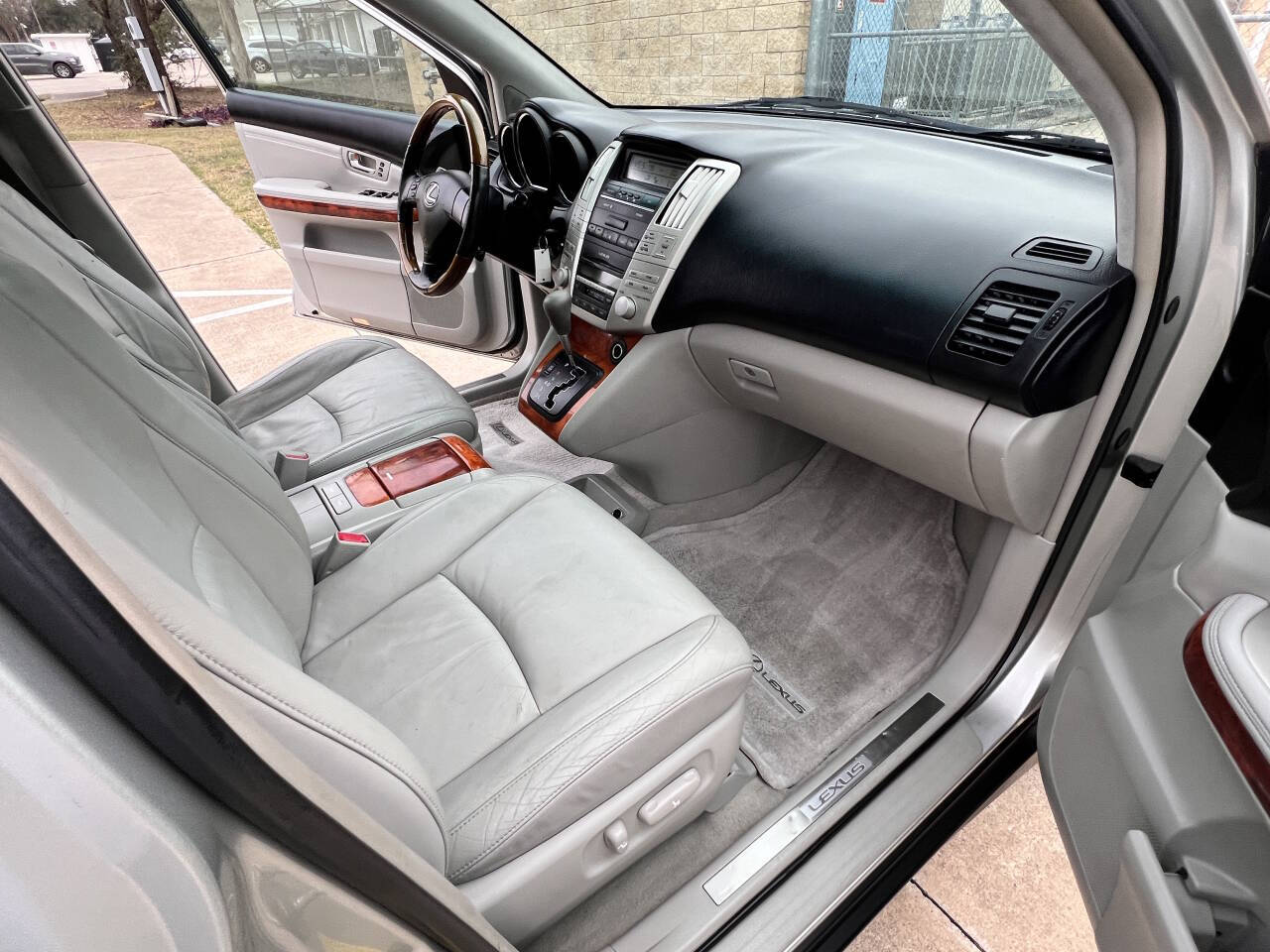 Used Car 2004 Lexus Rx 330  Base 4dr Suv For Sale Under $10,000 In Austin, Texas