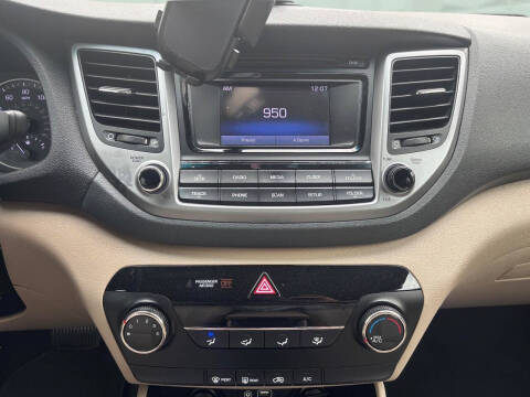 2018 Hyundai Tucson SE