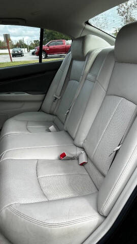 2012 Infiniti G37 Sedan x