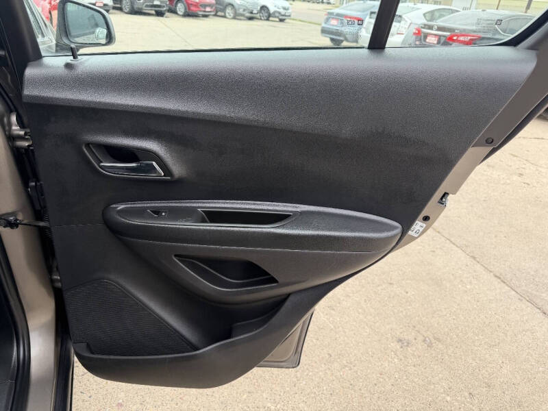 2022 Chevrolet Trax LS