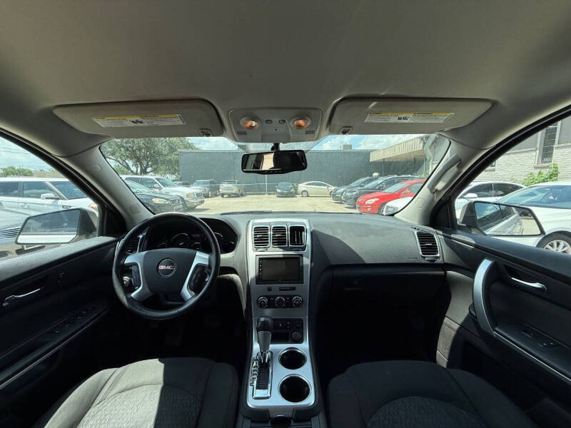 2011 GMC Acadia SLE