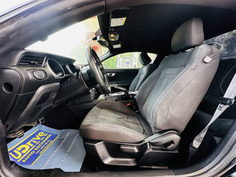 2019 Ford Mustang EcoBoost