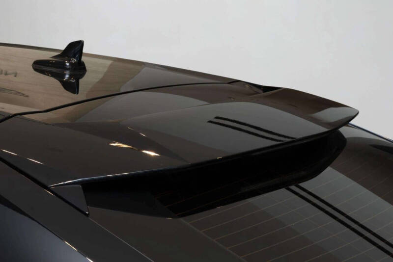 2024 Lamborghini Urus S