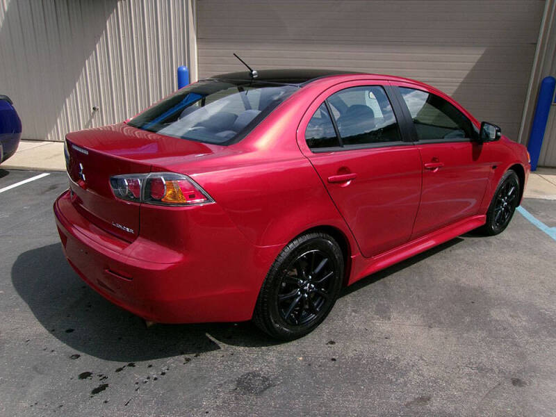 2017 Mitsubishi Lancer LE