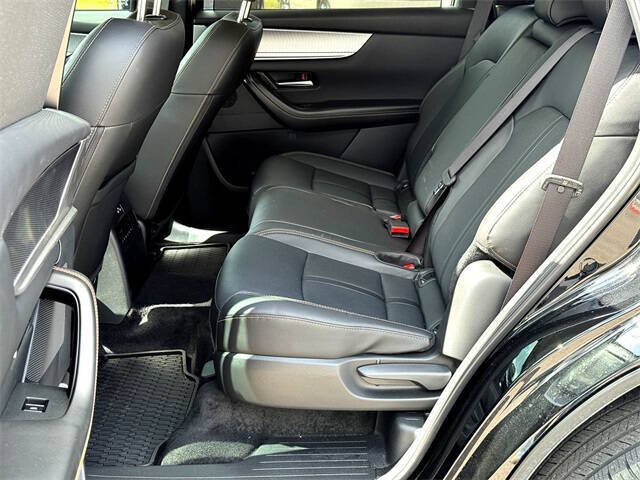 2025 Mazda CX-70 Plug-in Hybrid Premium