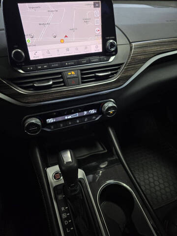 2021 Nissan Altima 2.5 SL