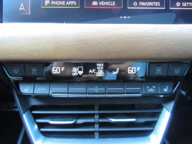 2023 Audi e-tron GT quattro Premium Plus