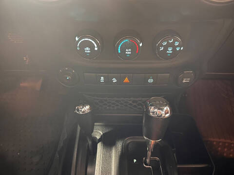 2012 Jeep Wrangler Unlimited Sahara