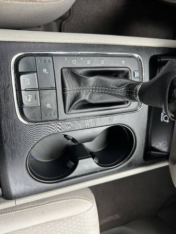 2016 Kia Sedona LX