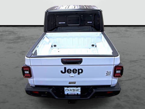 2026 Jeep Gladiator Willys