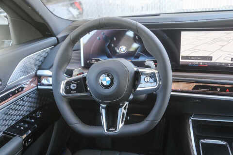2025 BMW 7 Series 760i xDrive