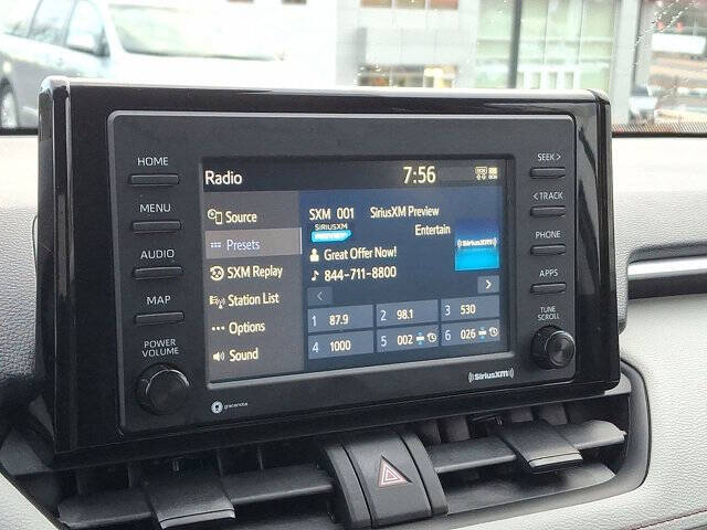 2022 Toyota RAV4 XLE