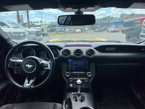 2016 Ford Mustang V6