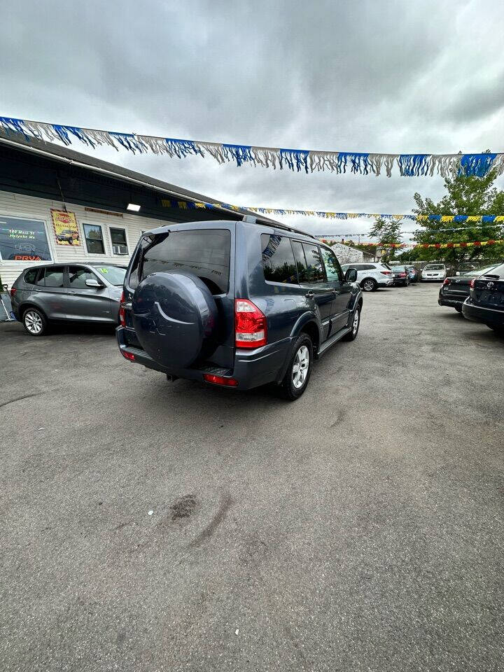 2005 Mitsubishi Montero For Sale