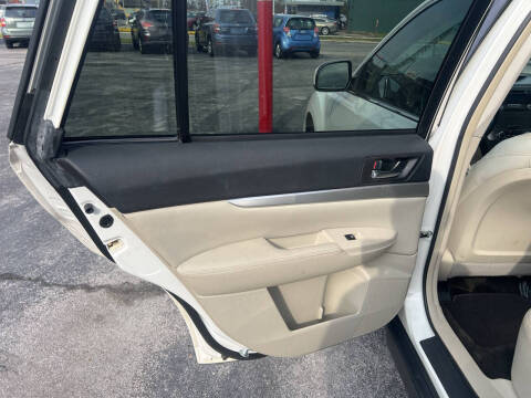 2013 Subaru Outback 2.5i Premium