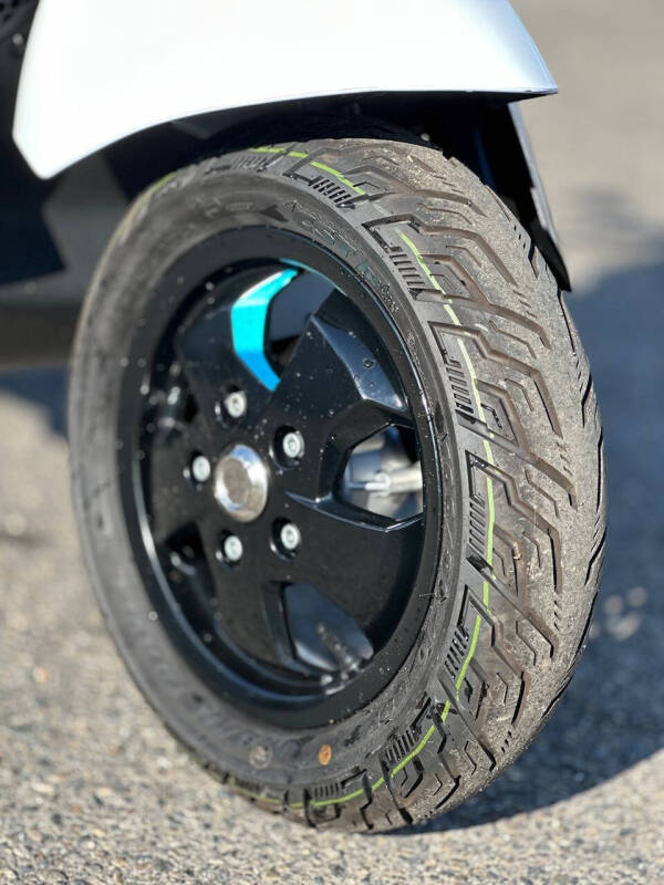 2022 Piaggio 1 Active