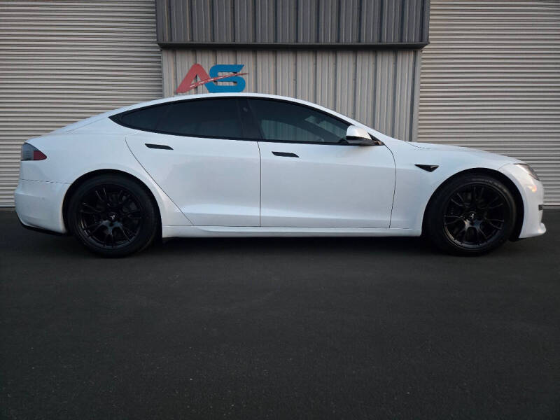 2022 Tesla Model S