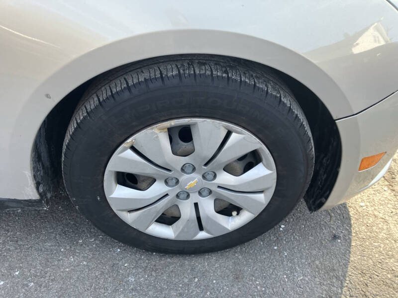 2012 Chevrolet Cruze LS