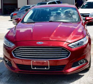 2014 Ford Fusion for sale at PINNACLE ROAD AUTOMOTIVE LLC in Moraine OH