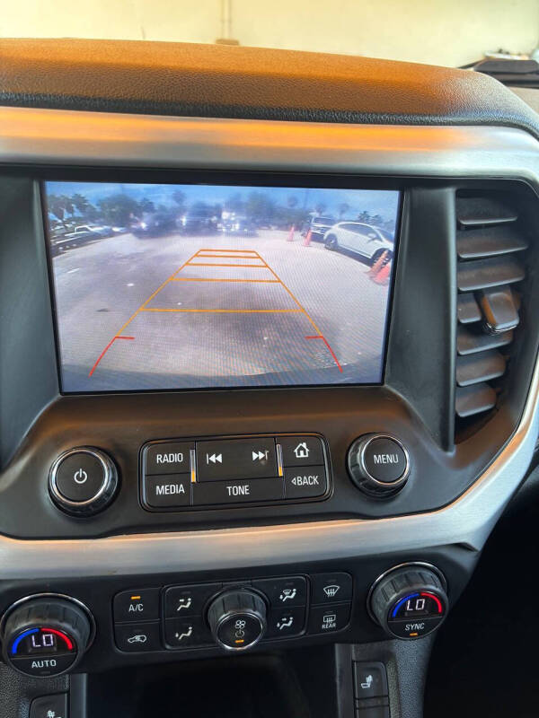 2017 GMC Acadia SLT-1