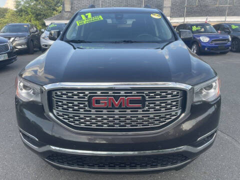 2017 GMC Acadia Denali