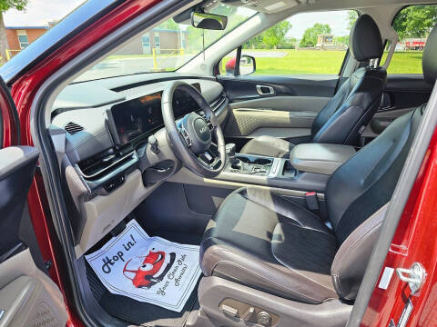 2025 Kia Carnival LXS
